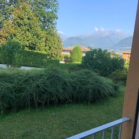Appartement Zona Con Barbecue Colico