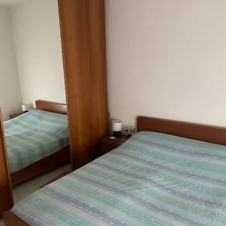 Appartement Zona Con Barbecue Colico